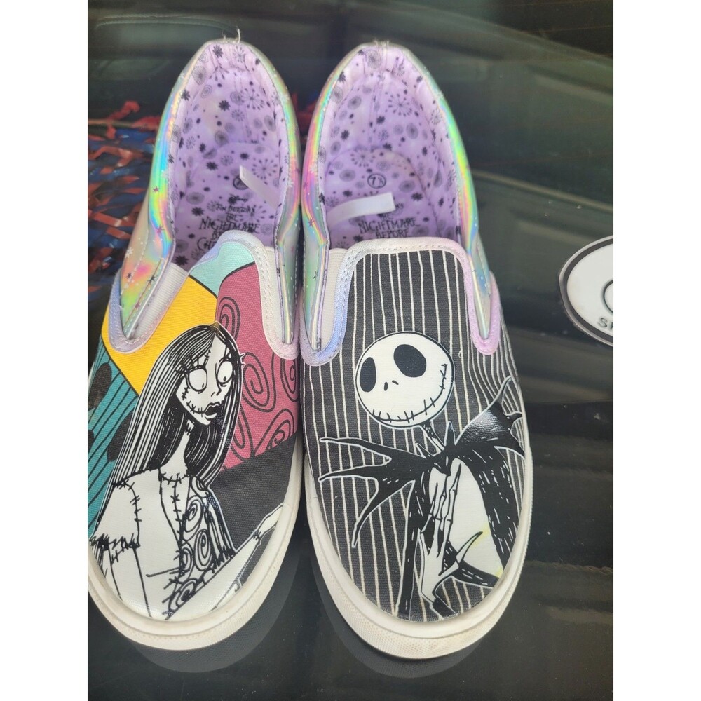 Disney Nightmare Before Christmas Womens Size 7.5 Slip-On Shoes Sneakers